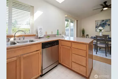 21804 SE 238th Street, Maple Valley, WA 98038 - Photo 10