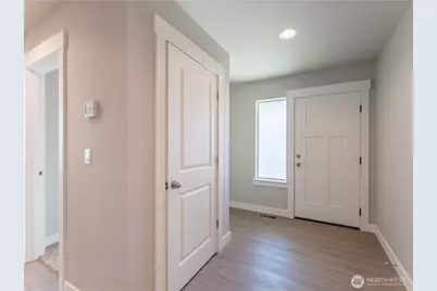 170 Salmon Drive, Wenatchee, WA 98801 - Photo 6