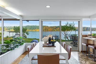 14026 Riviera Place NE, Seattle, WA 98125 - Photo 14