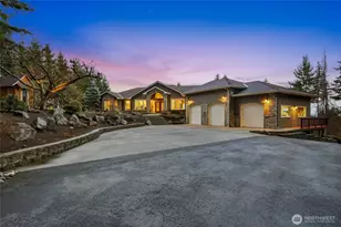 514 Waynes Ridge Cir, Camano Island, WA 98282 - Photo 4