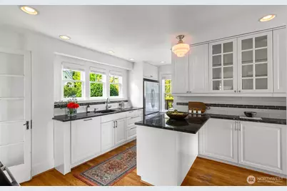 1112 35th Avenue, Seattle, WA 98122 - Photo 12