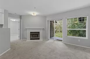 18501 SE Newport Way, Issaquah, WA 98027 - Photo 4