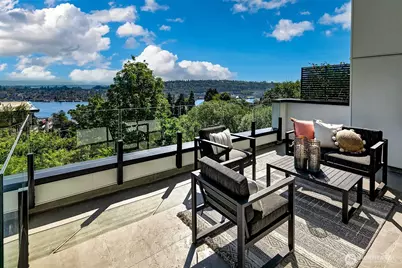 2400 Aurora Avenue N #210, Seattle, WA 98109 - Photo 14