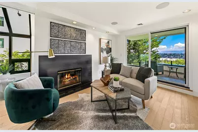 2400 Aurora Avenue N #210, Seattle, WA 98109 - Photo 12