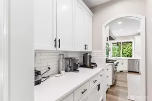 13427 64th Ave W, Edmonds, WA 98026 - Photo 14
