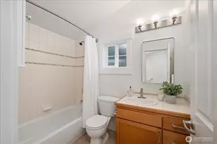 908 NW 85th St, Seattle, WA 98117 - Photo 20