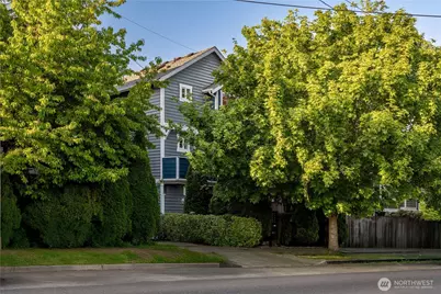 908 NW 85th Street, Seattle, WA 98117 - Photo 1