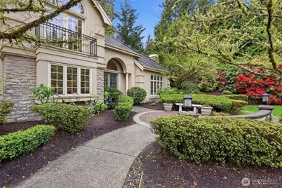 13799 NE 32nd Place, Bellevue, WA 98005 - Photo 4