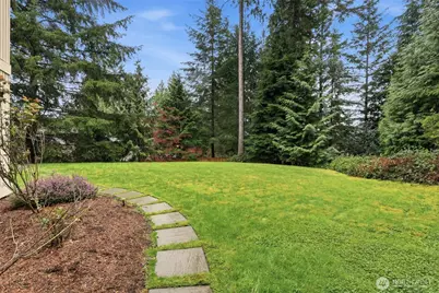 13799 NE 32nd Place, Bellevue, WA 98005 - Photo 36