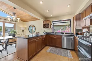 4019 52nd Pl SW, Seattle, WA 98116 - Photo 6