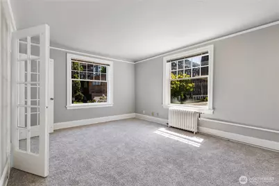 321 Boylston Avenue E #202, Seattle, WA 98102 - Photo 22