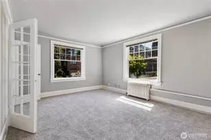 321 Boylston Ave E, Seattle, WA 98102 - Photo 22