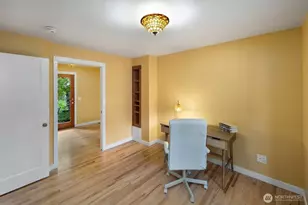 12746 10th Ave NE, Seattle, WA 98125 - Photo 20