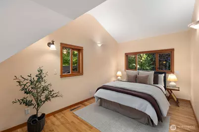 12746 10th Avenue NE, Seattle, WA 98125 - Photo 30