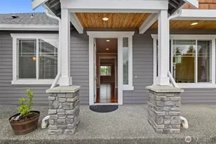 937 Secord Ct, Camano Island, WA 98282 - Photo 2