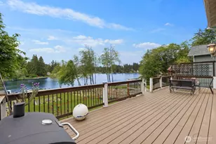 1790 SE Crescent Dr, Shelton, WA 98584 - Photo 14