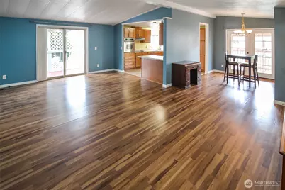 7112 141st Avenue E, Sumner, WA 98390 - Photo 2