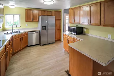 7112 141st Avenue E, Sumner, WA 98390 - Photo 6