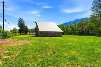 21716 Sr 530 NE, Arlington, WA 98223 - Photo 28