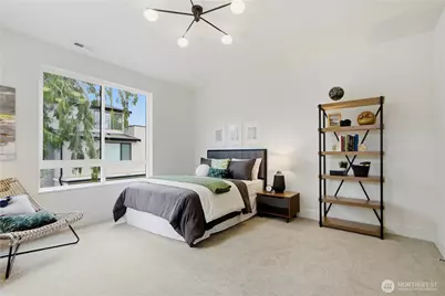 10411 NE 17th Street, Bellevue, WA 98004 - Photo 22