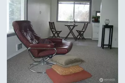 1834 27th Avenue #A, Seattle, WA 98122 - Photo 4