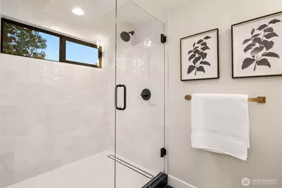 13400 SE 56th Place, Bellevue, WA 98006 - Photo 28