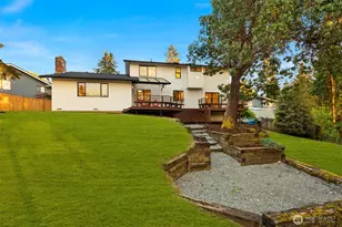 13400 SE 56th Pl, Bellevue, WA 98006 - Photo 36