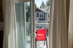 746 241st Ln SE, Sammamish, WA 98074 - Photo 16