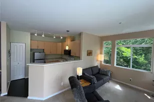 746 241st Ln SE, Sammamish, WA 98074 - Photo 10