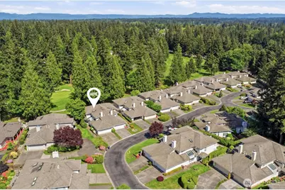 2001 Mill Pointe Drive SE, Mill Creek, WA 98012 - Photo 4