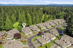 2001 Mill Pointe Dr SE, Mill Creek, WA 98012 - Photo 4