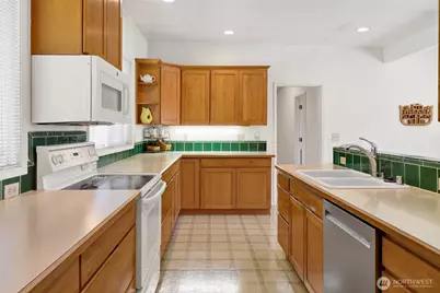 1842 Academy Road, Bellingham, WA 98226 - Photo 18