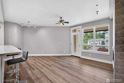1416 Lindsay Loop #306, Mount Vernon, WA 98274 - Photo 2