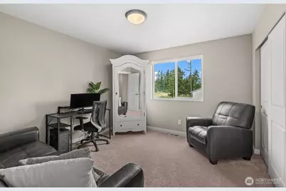 23240 46th Avenue E, Spanaway, WA 98387 - Photo 28