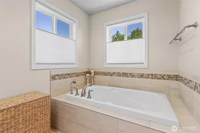 3805 90th Avenue Ct E, Edgewood, WA 98371 - Photo 14