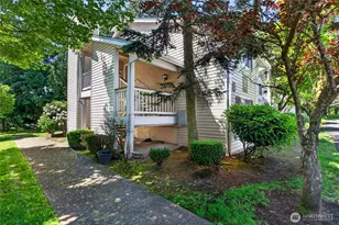 19230 Forest Park Dr NE, Lake Forest Park, WA 98155 - Photo 28