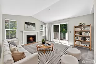 19230 Forest Park Dr NE, Lake Forest Park, WA 98155 - Photo 2