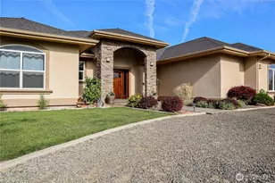 265 Hanson Rd, Touchet, WA 99360 - Photo 2