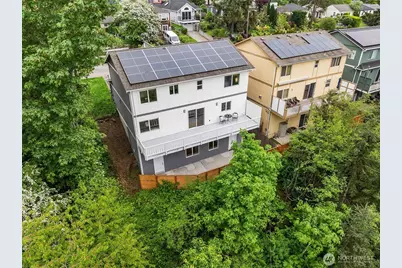 4801 25th Avenue SW, Seattle, WA 98106 - Photo 32