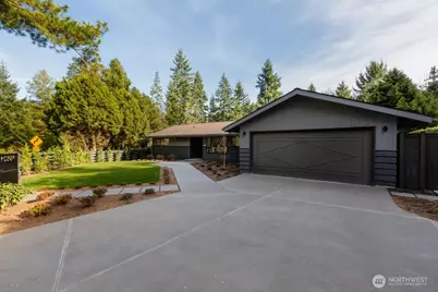 16631 10th Avenue NW, Shoreline, WA 98177 - Photo 1
