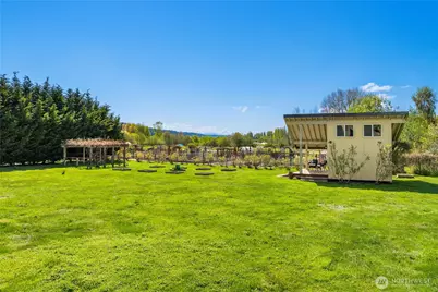 13789 NE 168th Street, Woodinville, WA 98072 - Photo 34