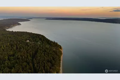 2726 Sea Garden Lane, Camano Island, WA 98282 - Photo 34