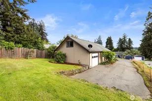 11040 NE Maine St, Kingston, WA 98346 - Photo 2