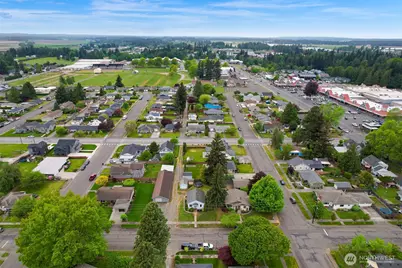 204 S 16th Street, Lynden, WA 98264 - Photo 4