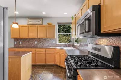 810 South Hills Drive, Bellingham, WA 98229 - Photo 10
