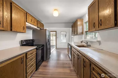 1624 Wright Avenue, Sumner, WA 98390 - Photo 8
