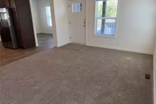 205 Pleasant Ave, Grandview, WA 98930 - Photo 6