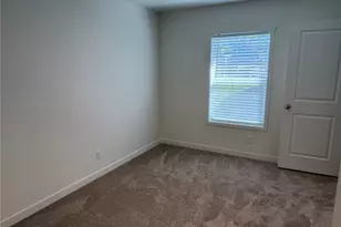 402 Maple Ave, Sunnyside, WA 98944 - Photo 12