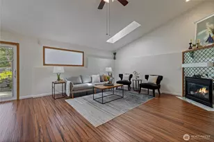 1069 5th, Steilacoom, WA 98388 - Photo 2