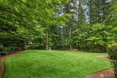 21728 NE 81st Street, Redmond, WA 98053 - Photo 34